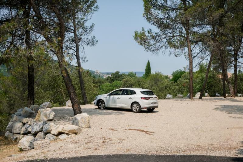 Hotel La Pinede Saint-Marcellin-les-Vaison Екстер'єр фото