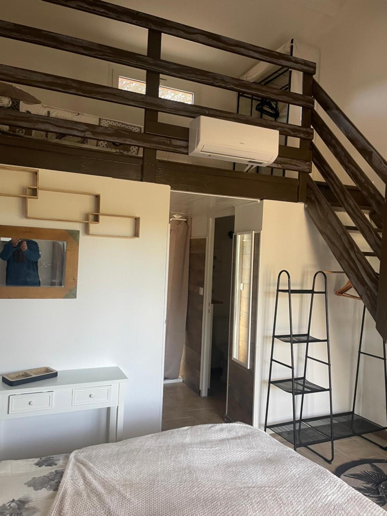 Hotel La Pinede Saint-Marcellin-les-Vaison Екстер'єр фото